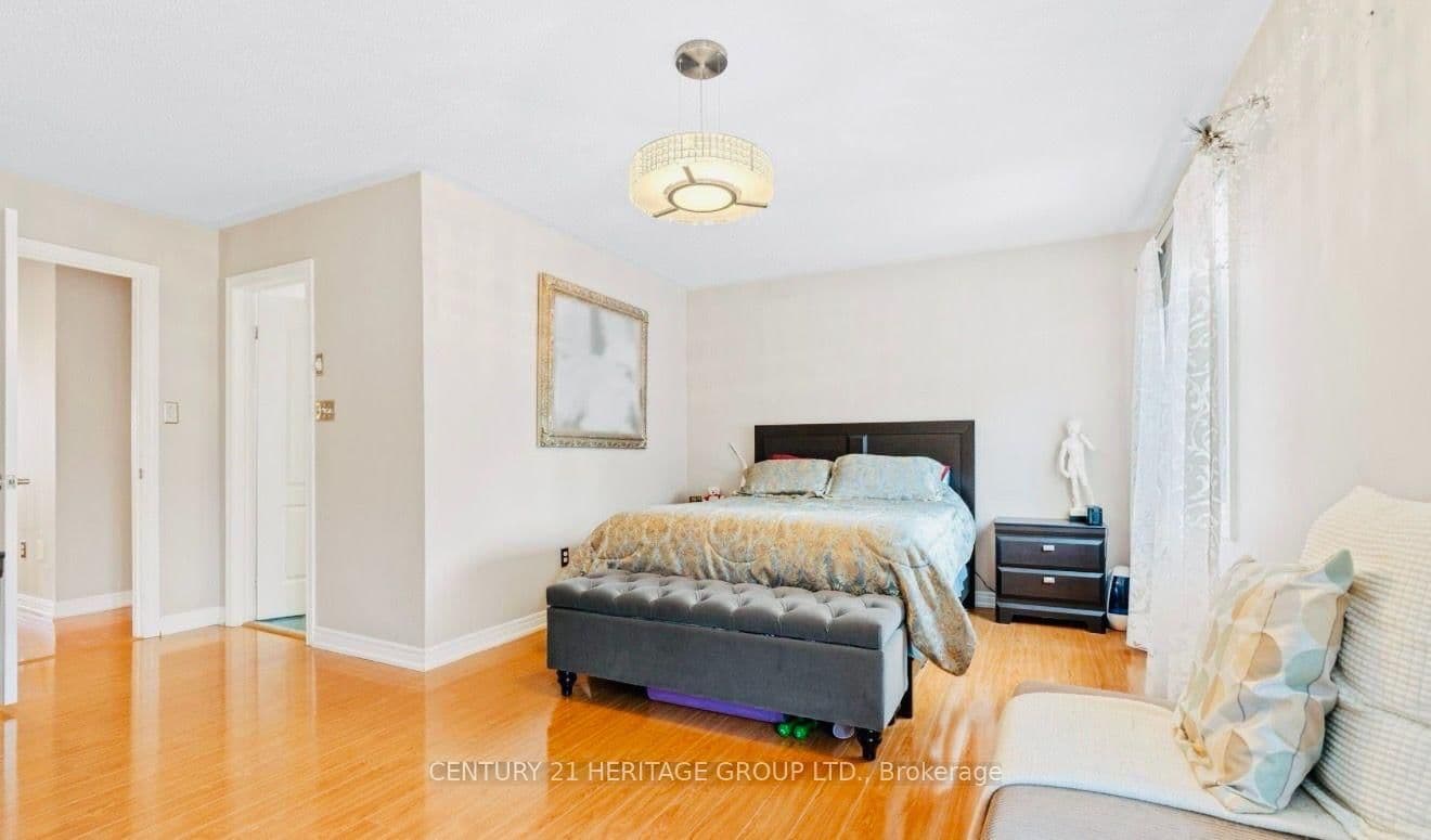 255 Shaftsbury Avenue, Unit 63 thumbnail 32
