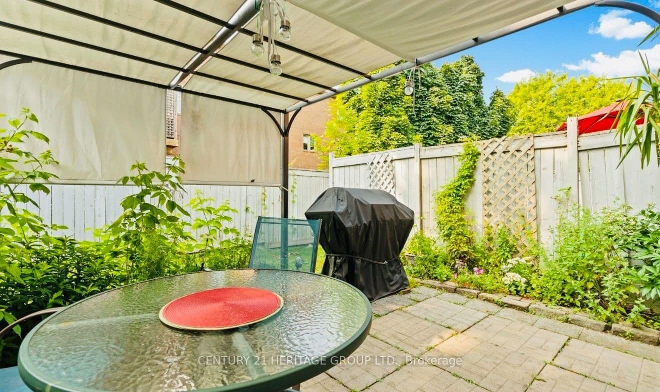 255 Shaftsbury Avenue, Unit 63 thumbnail 35