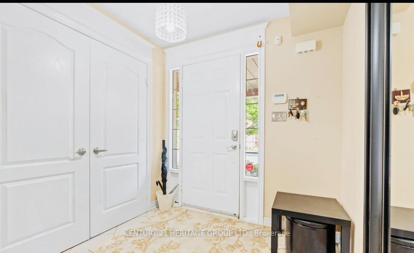 255 Shaftsbury Avenue, Unit 63 thumbnail 6