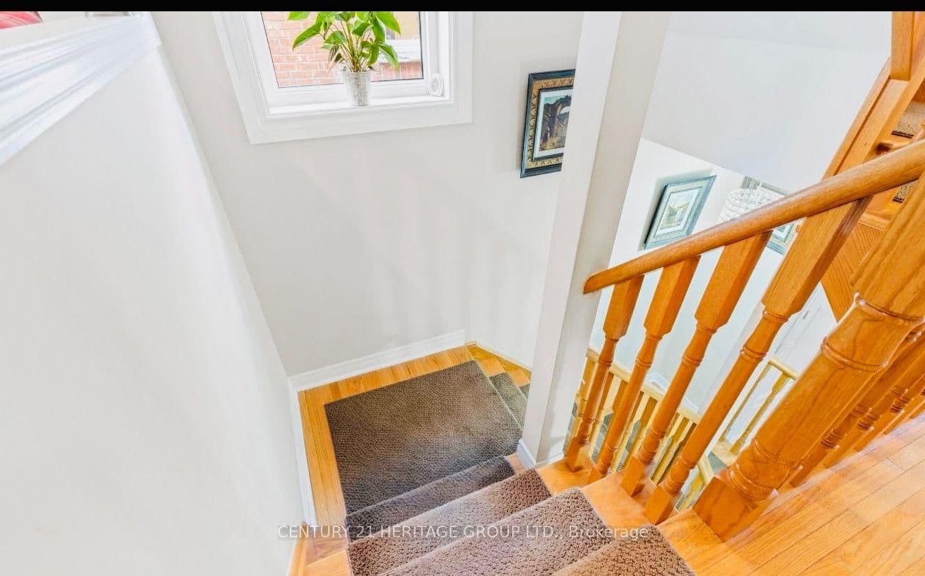 255 Shaftsbury Avenue, Unit 63 thumbnail 8