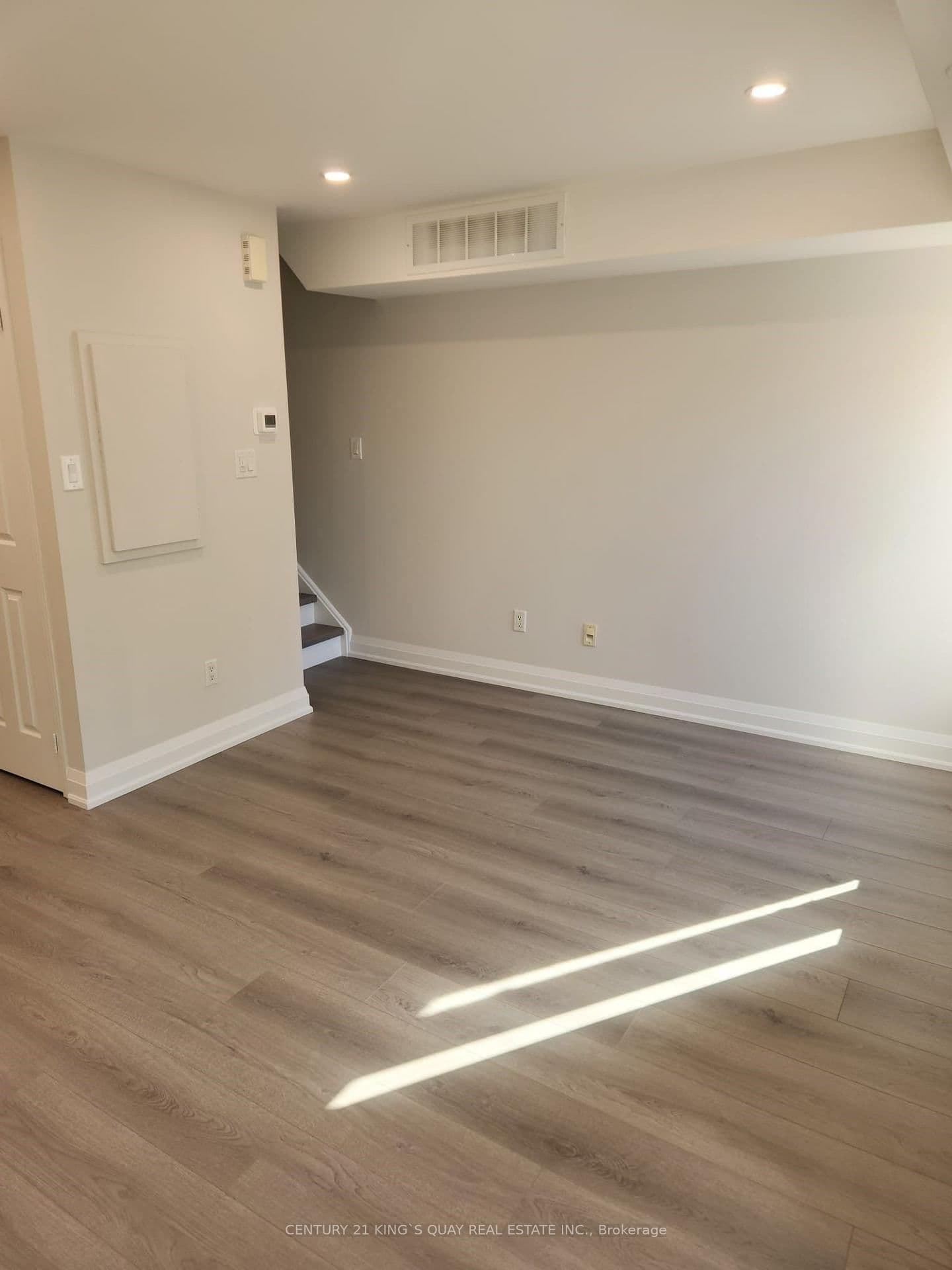 316 John Street, Unit 255 thumbnail 19