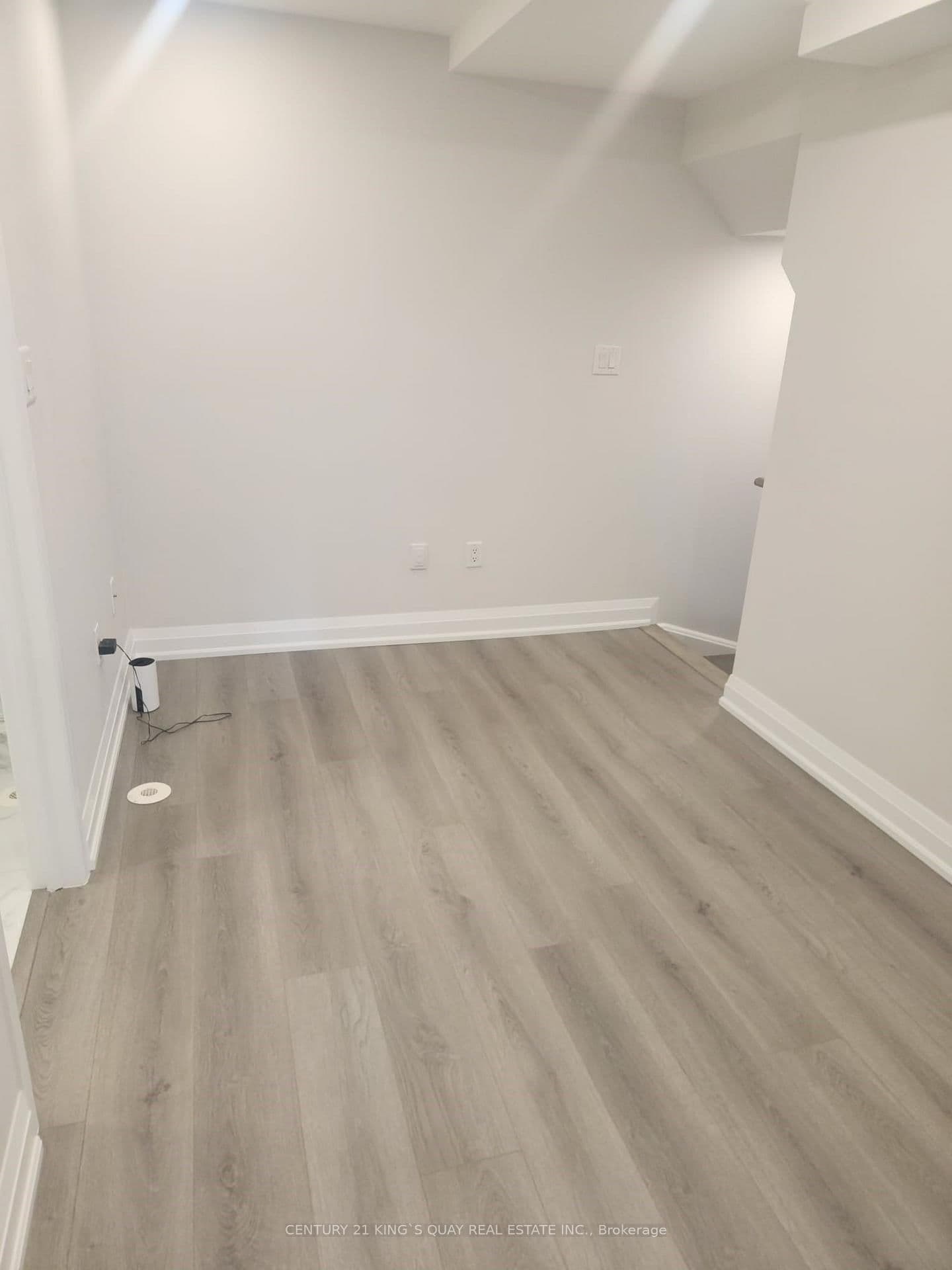 316 John Street, Unit 255 thumbnail 22