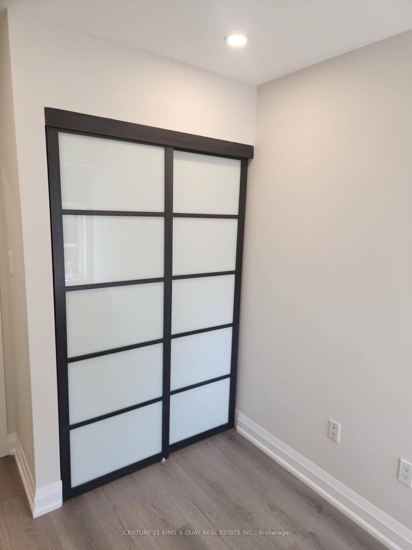 316 John Street, Unit 255 thumbnail 30