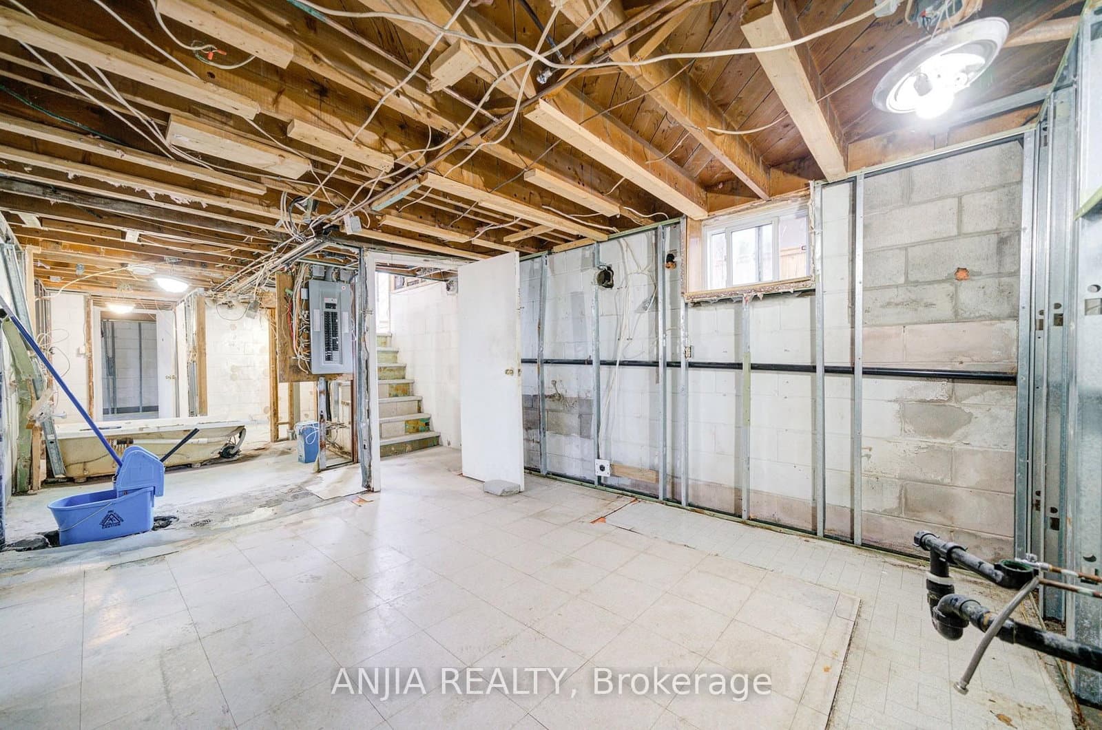 27 Jonquil Crescent thumbnail 29