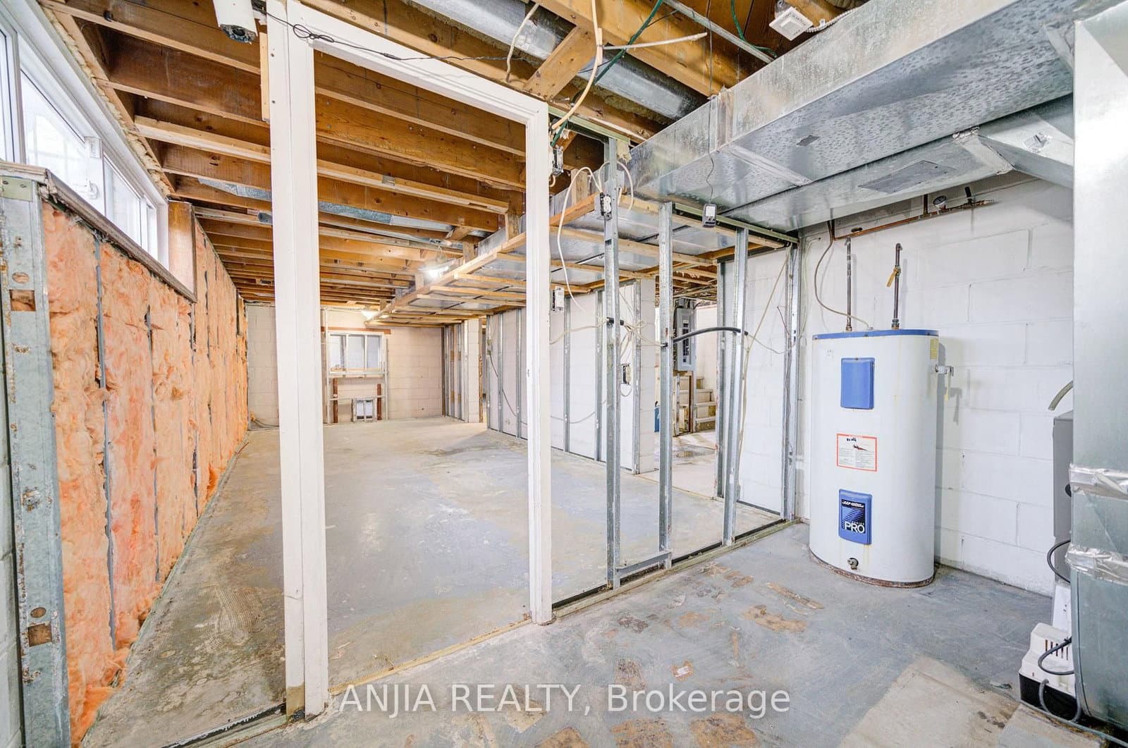 27 Jonquil Crescent thumbnail 33