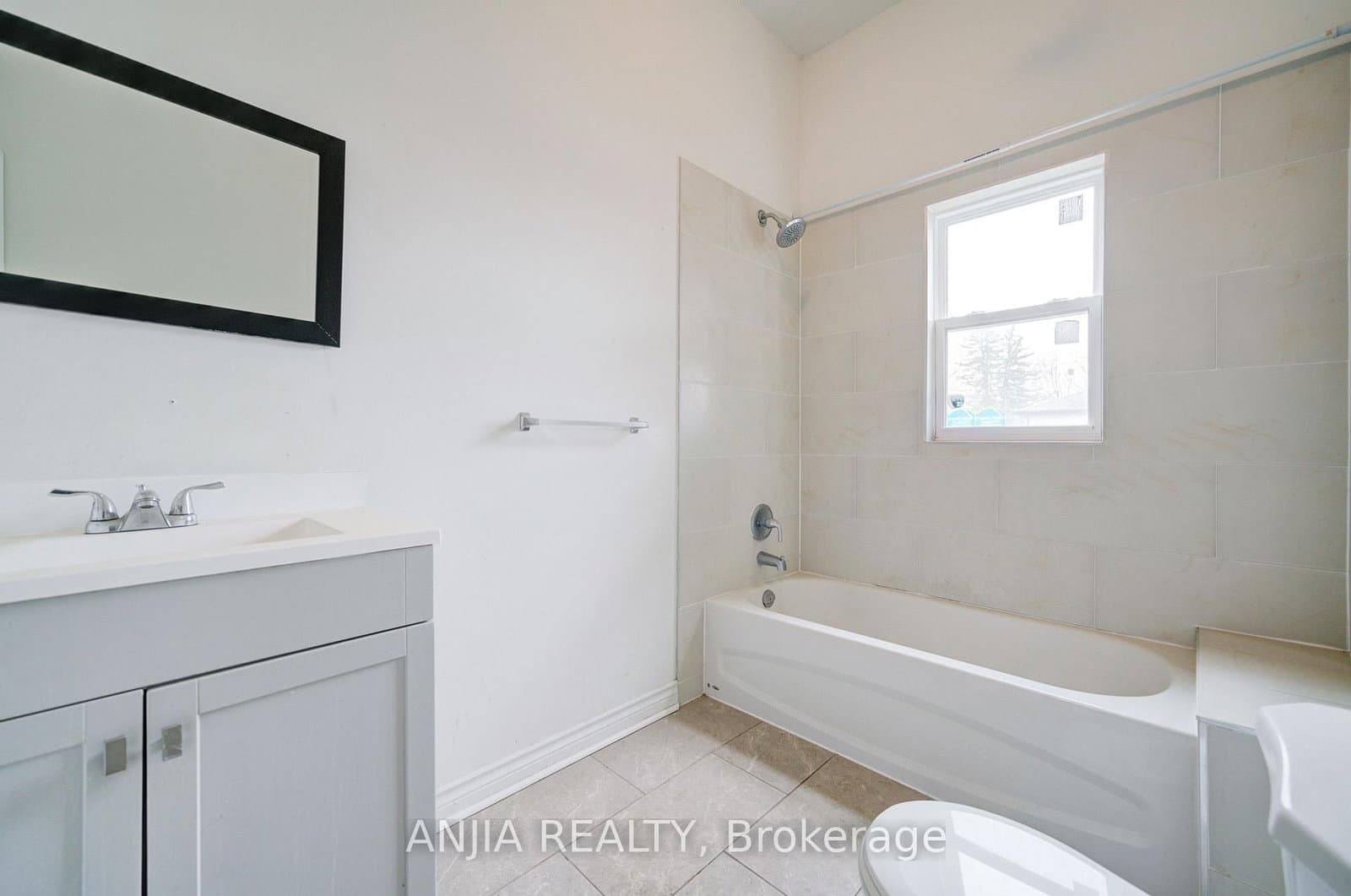 27 Jonquil Crescent thumbnail 8