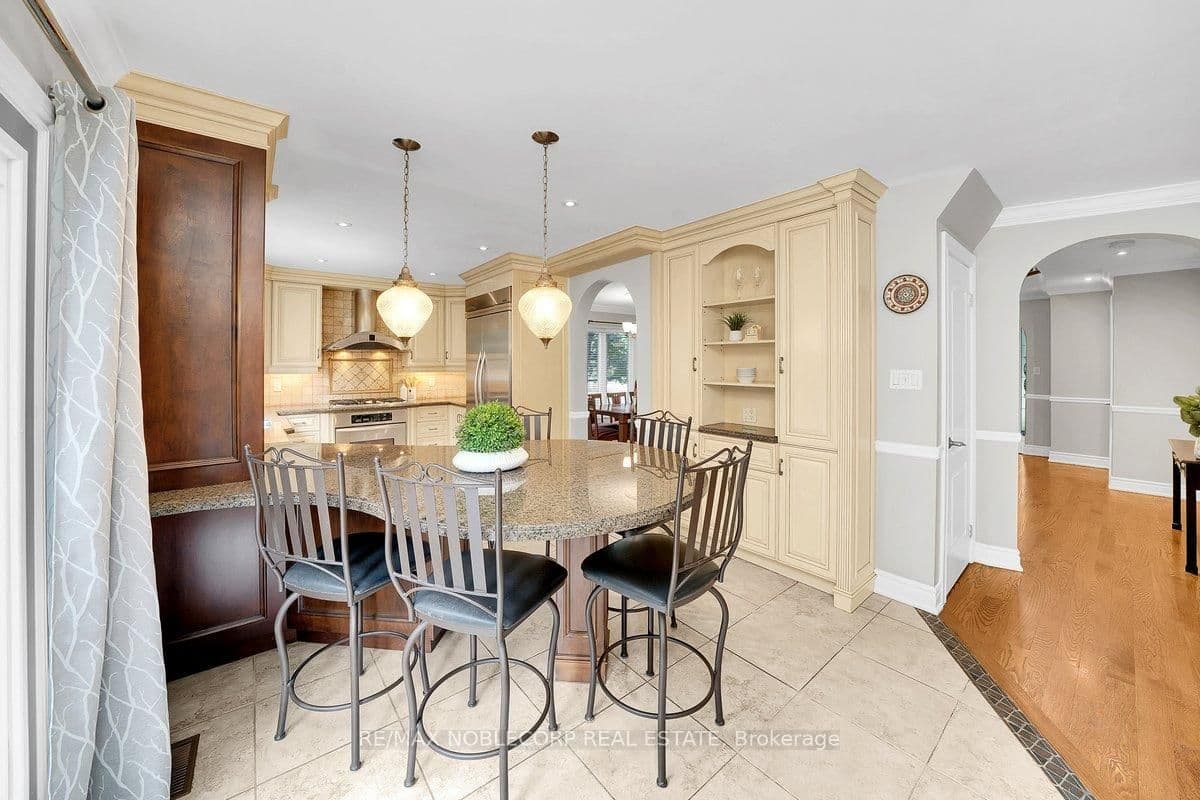 3 Castlehill Road thumbnail 15