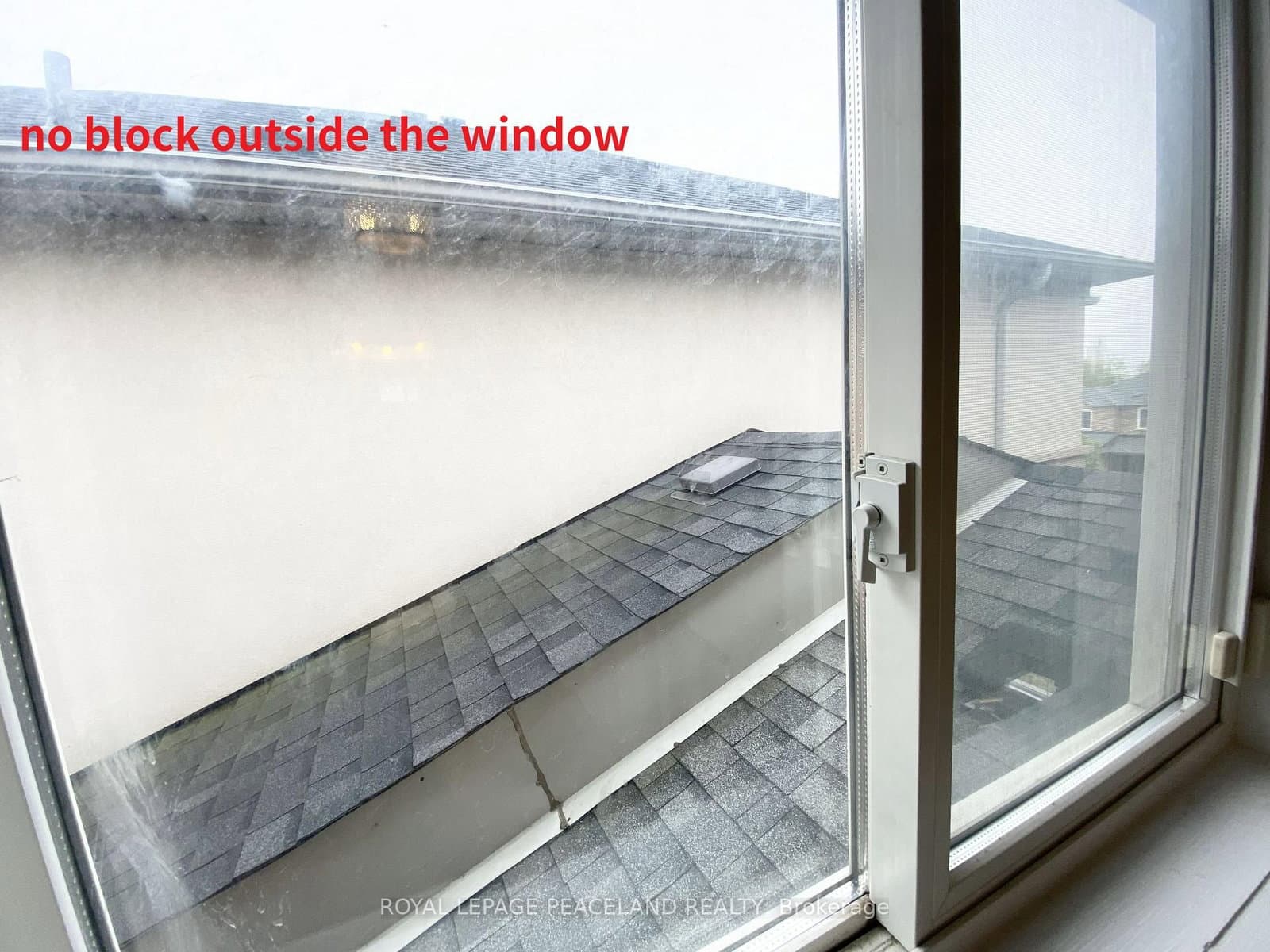110 Foxfield Crescent thumbnail 29