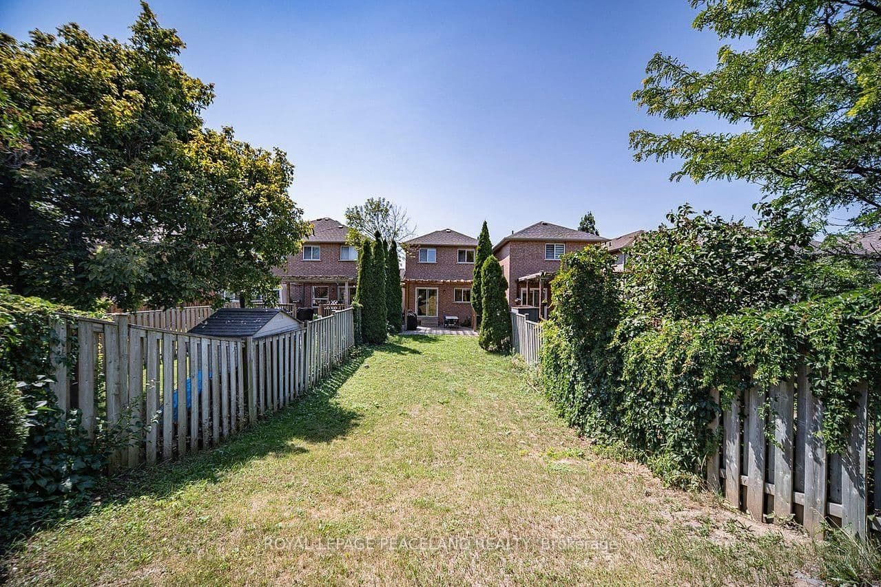 110 Foxfield Crescent thumbnail 48