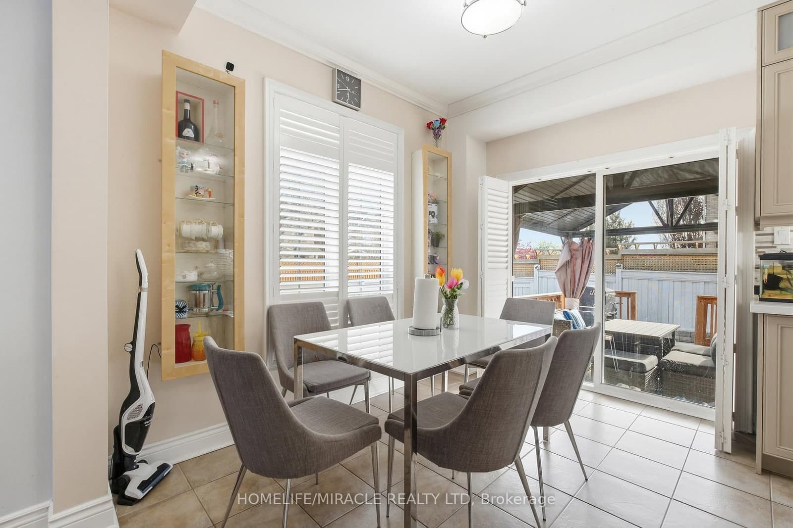243 Venice Gate Drive thumbnail 12