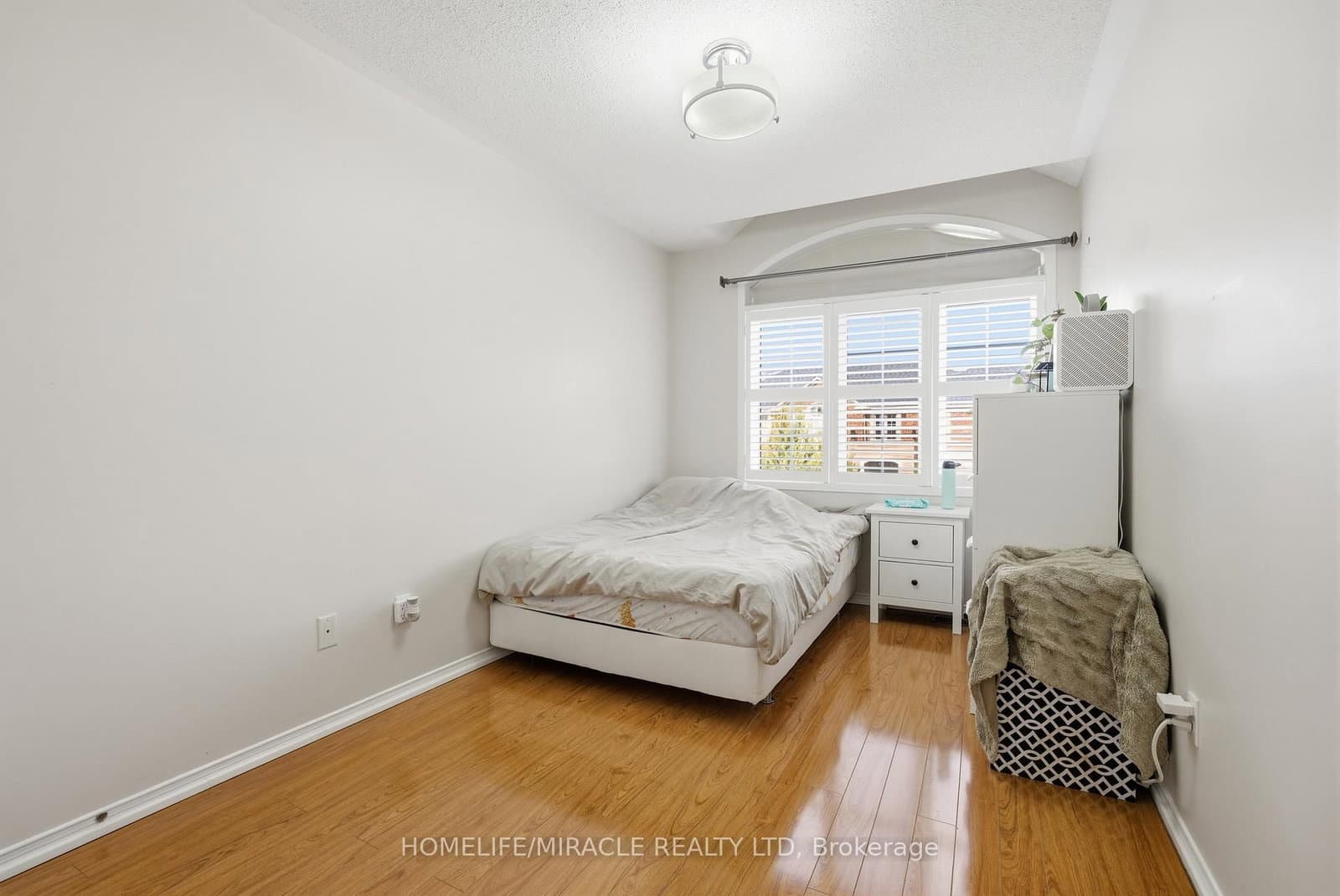 243 Venice Gate Drive thumbnail 27