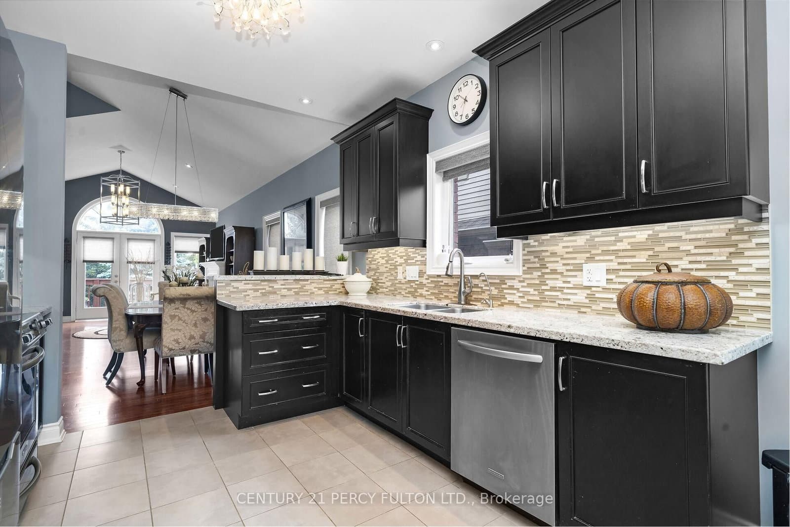 159 Ridge Way thumbnail 16