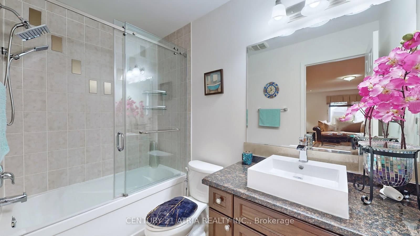 69 Diamond Jubilee Drive thumbnail 28