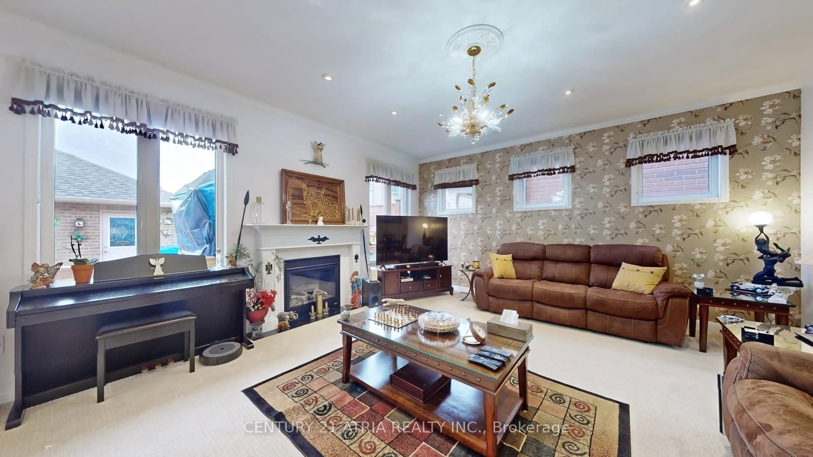 69 Diamond Jubilee Drive thumbnail 7