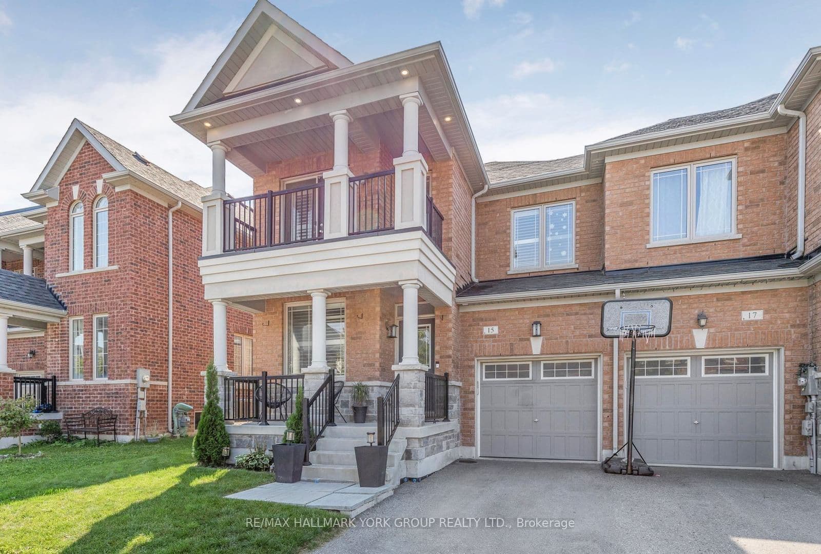 15 Walter English Drive