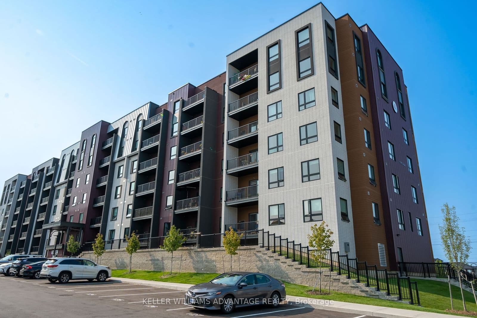 4 Spice Way, Unit 104