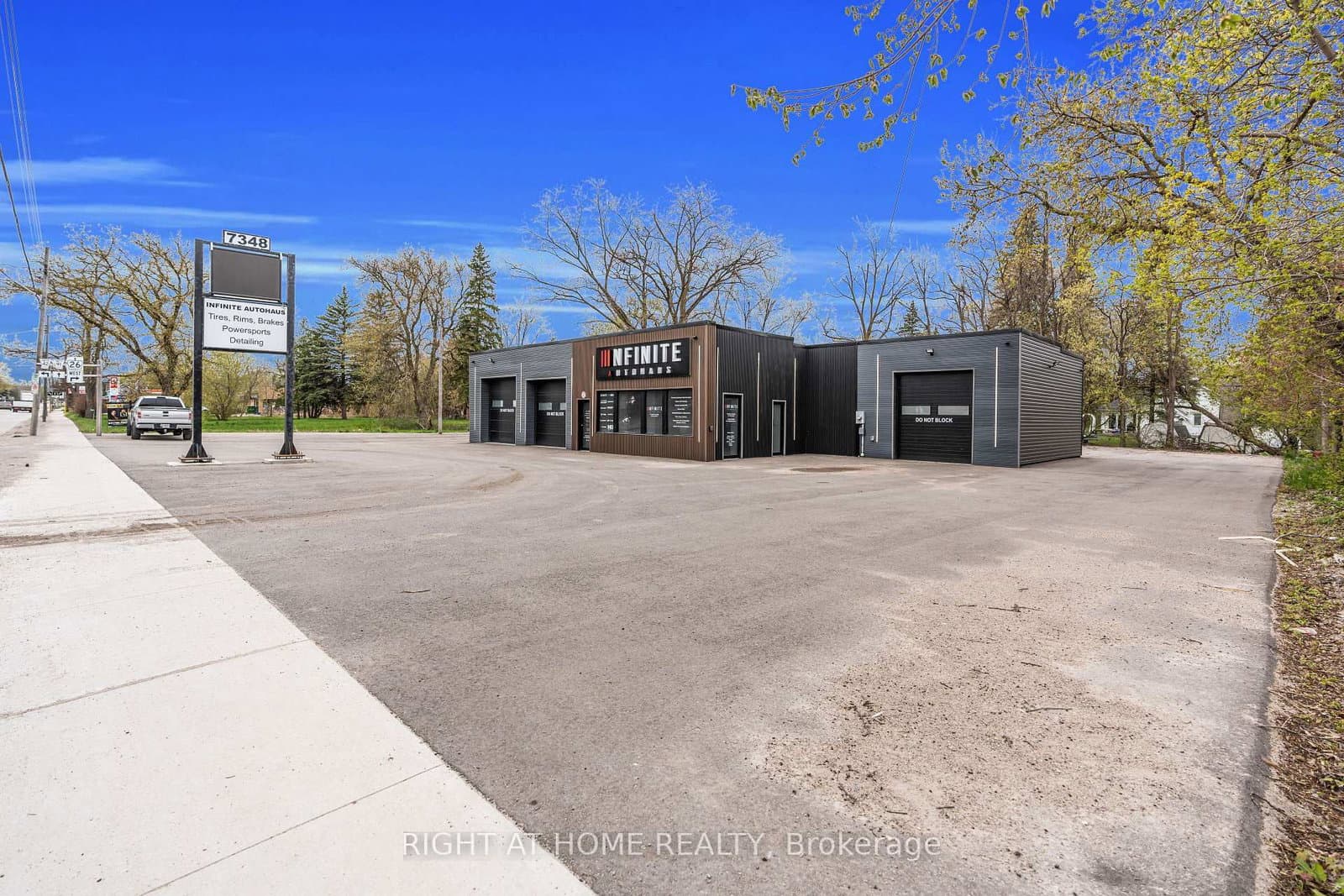 7348 26 Highway, Unit A thumbnail 3