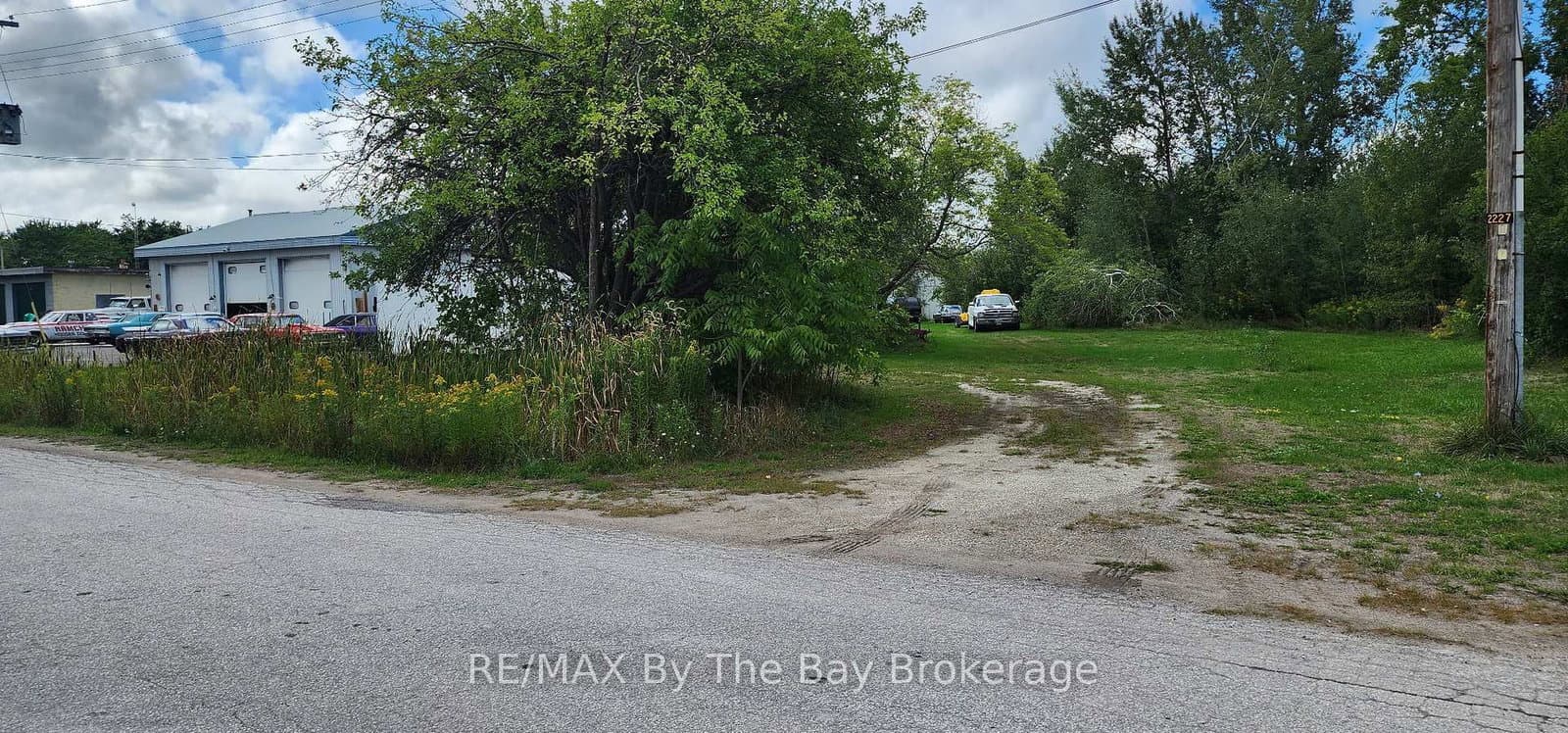 212 Beech Street thumbnail 6