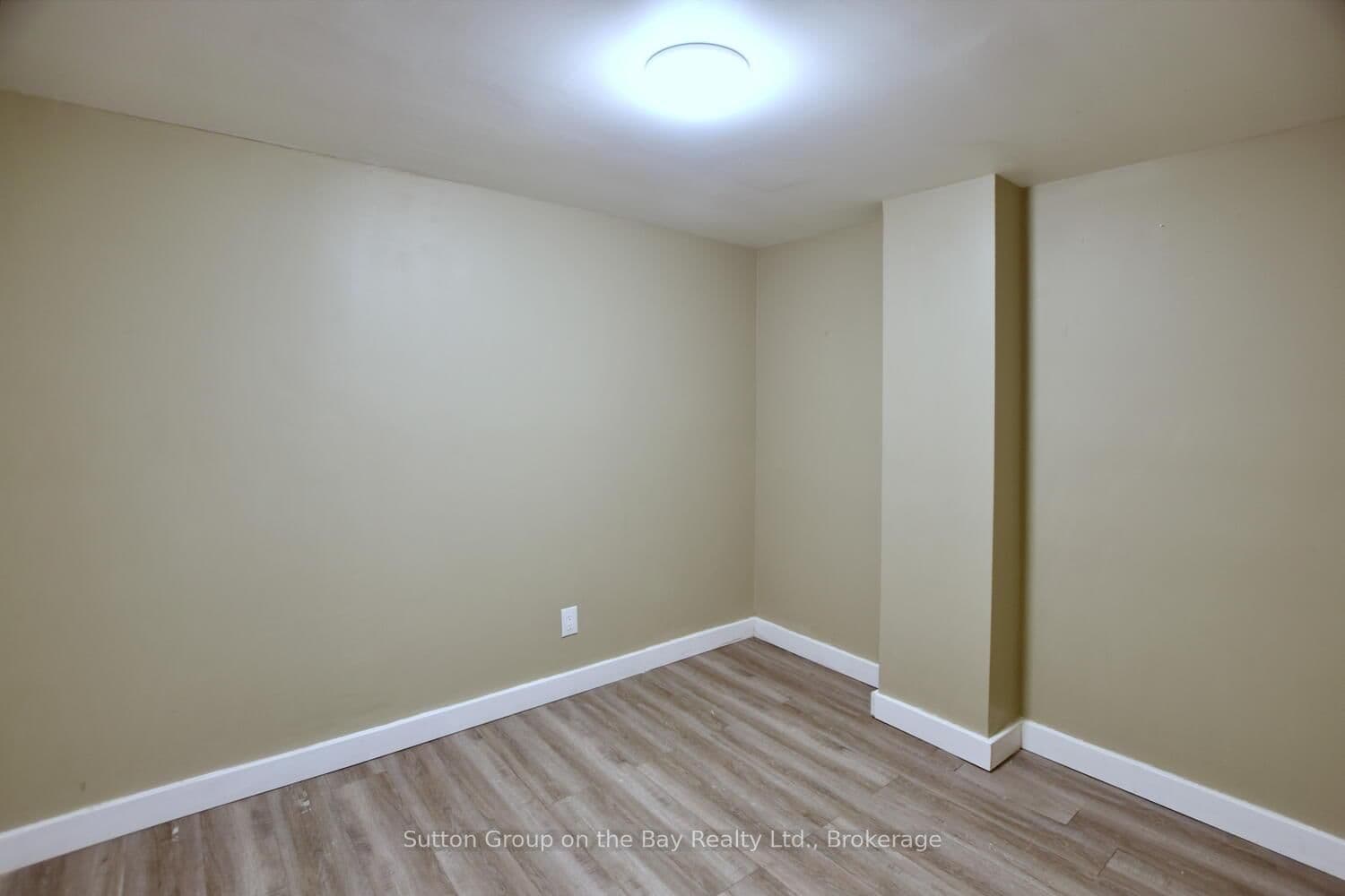 5 BROCK Crescent thumbnail 45