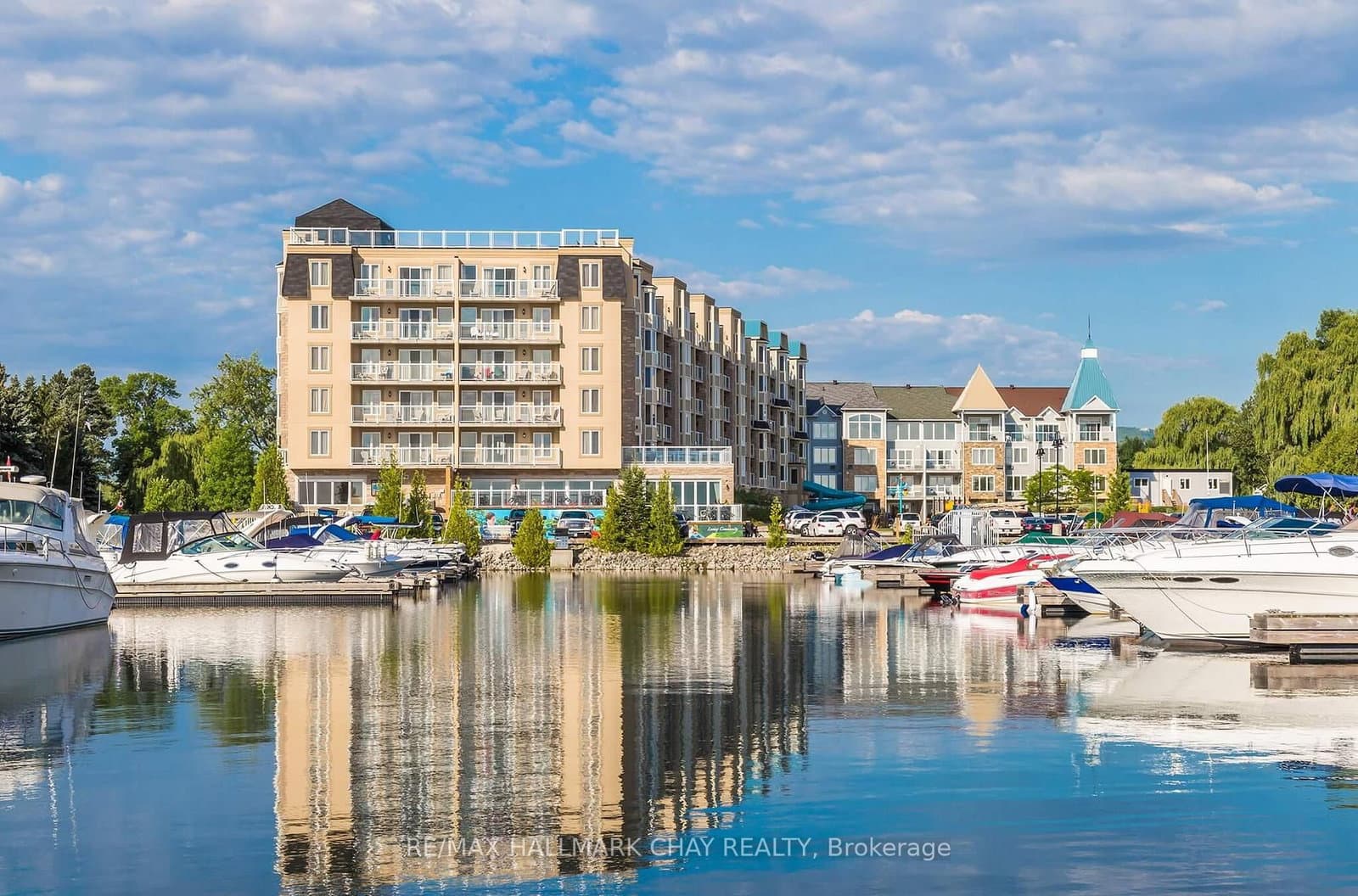 #2108/2110 - 9 Harbour Street E