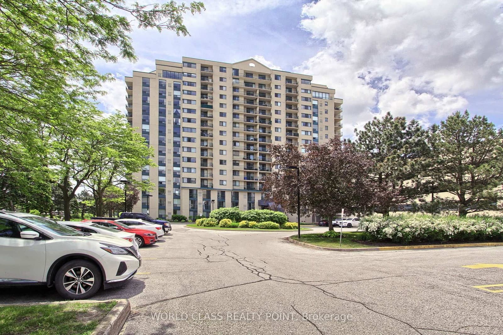 #207 - 75 Ellen (for sale) Street