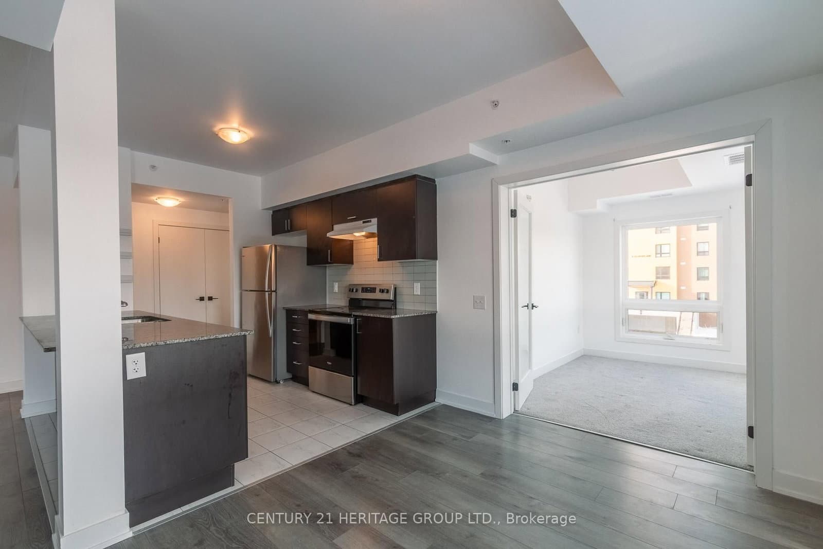 10 Culinary Lane, Unit 201 thumbnail 12
