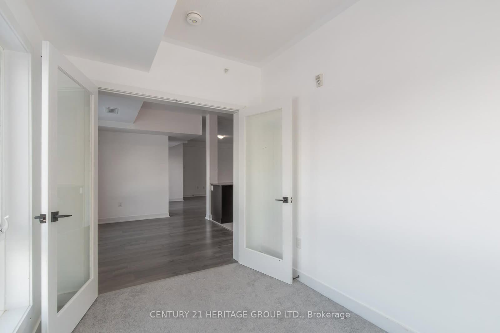 10 Culinary Lane, Unit 201 thumbnail 16