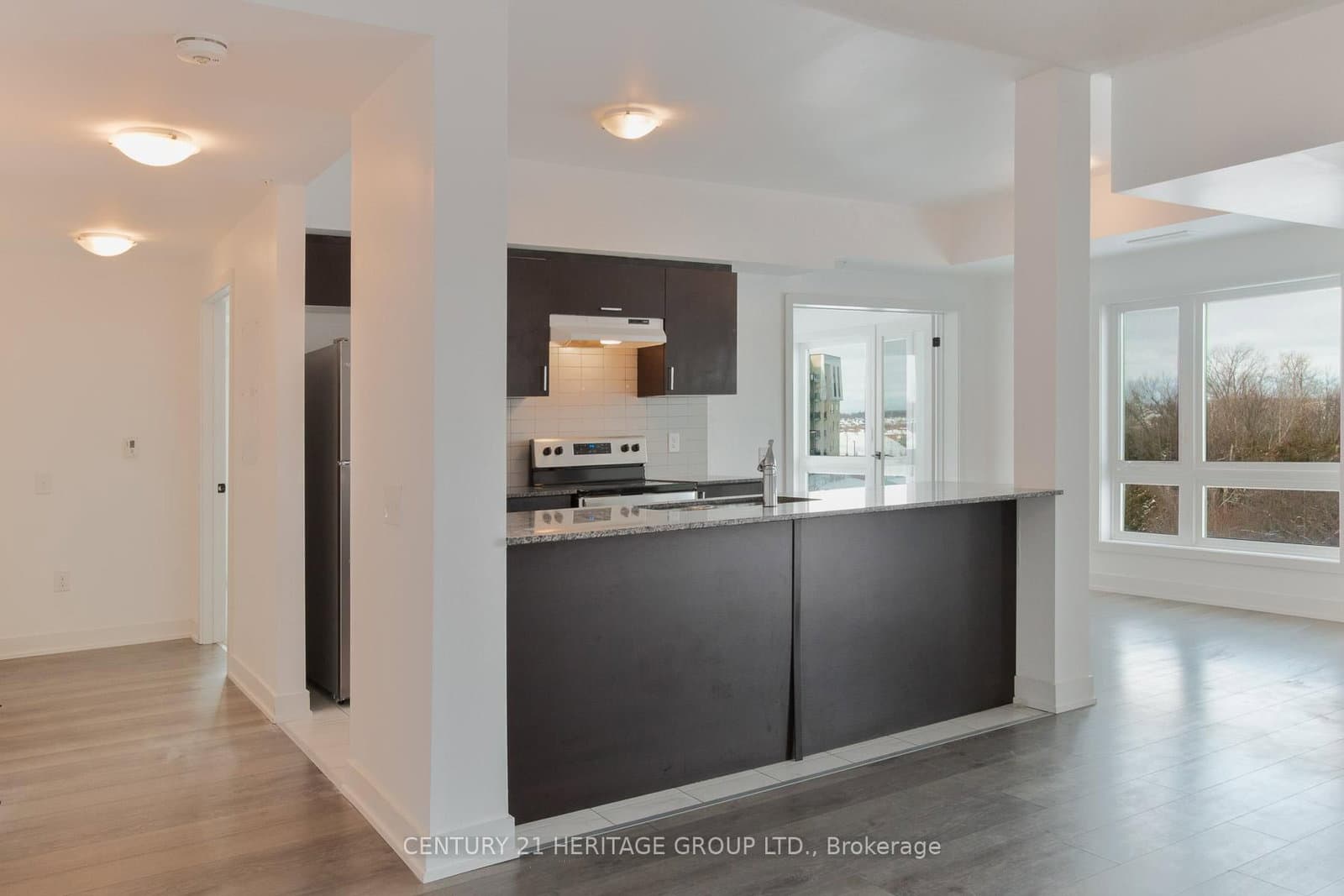 10 Culinary Lane, Unit 201 thumbnail 6