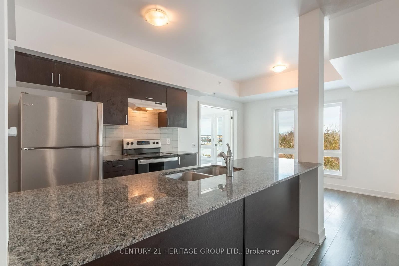 10 Culinary Lane, Unit 201 thumbnail 7