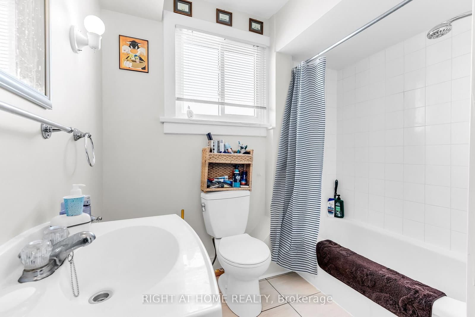 32 Matchedash Street N, Unit Apartment A thumbnail 9