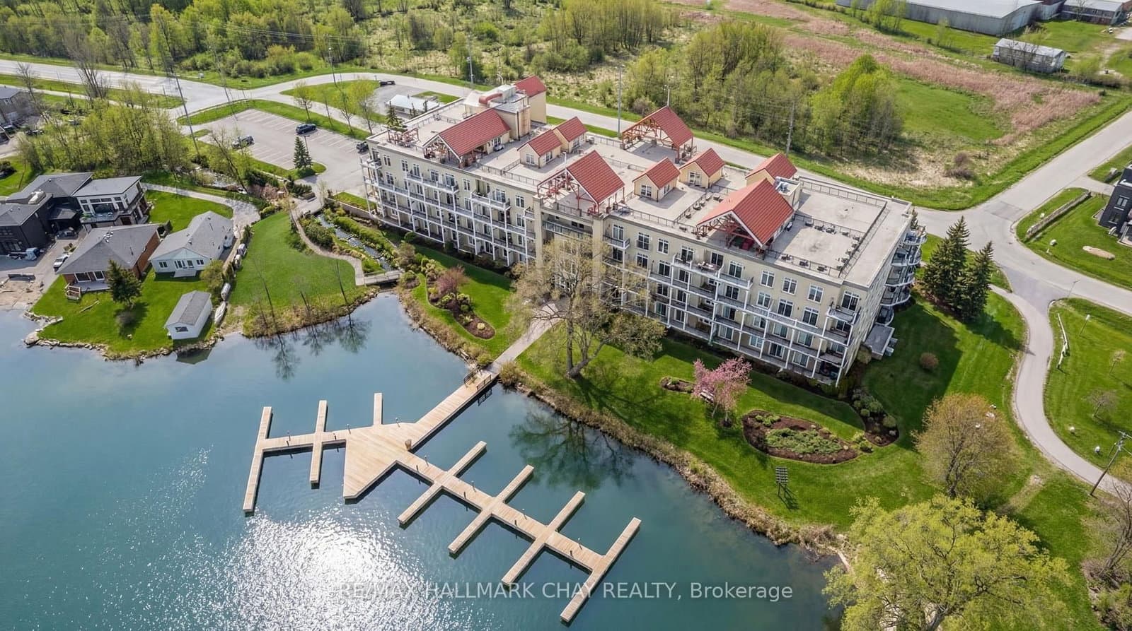 #112 - 140 Cedar Island Road