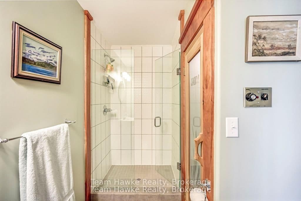 968 Sumac Lane thumbnail 35