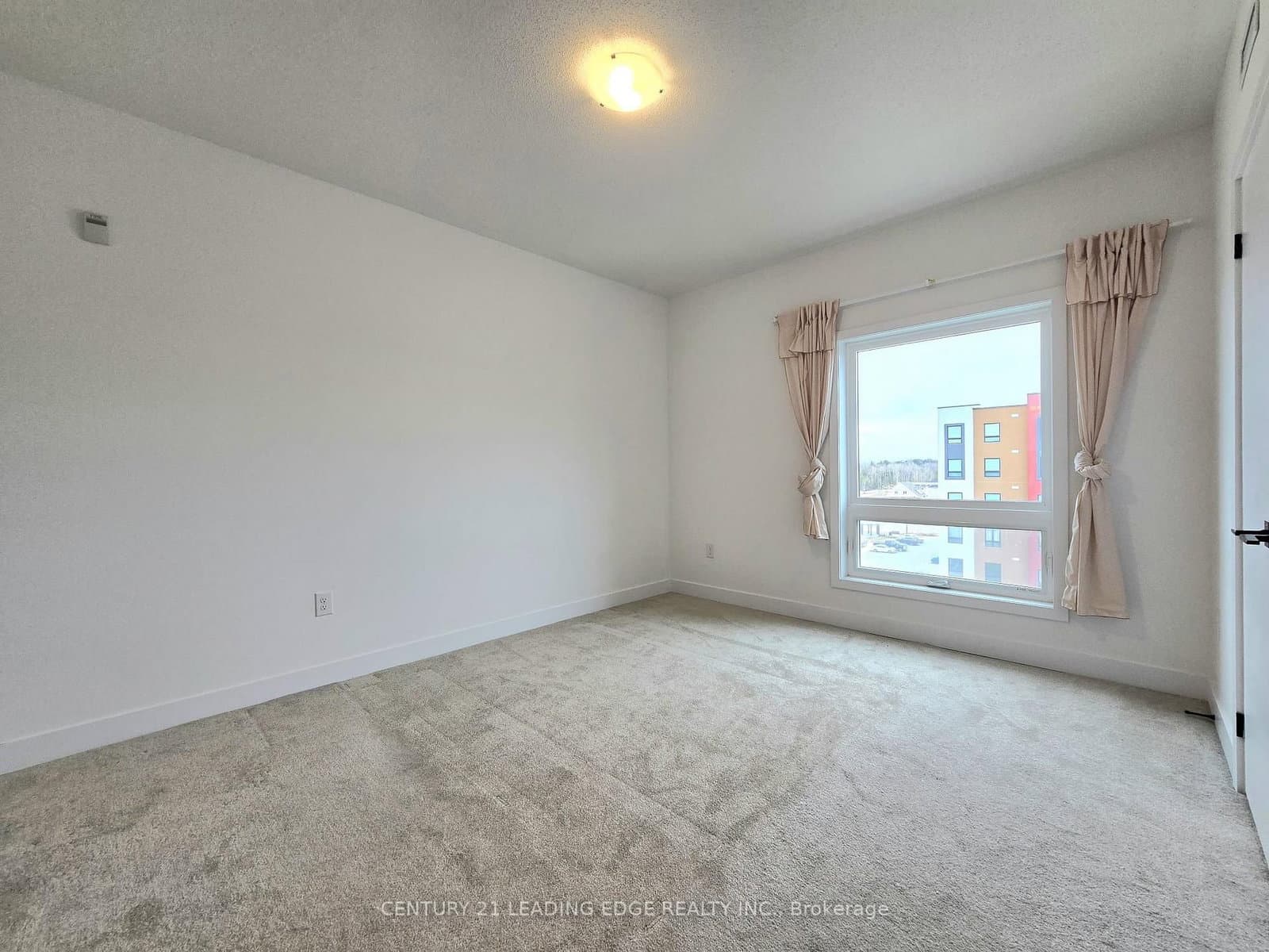 8 Culinary Lane, Unit 502 thumbnail 23