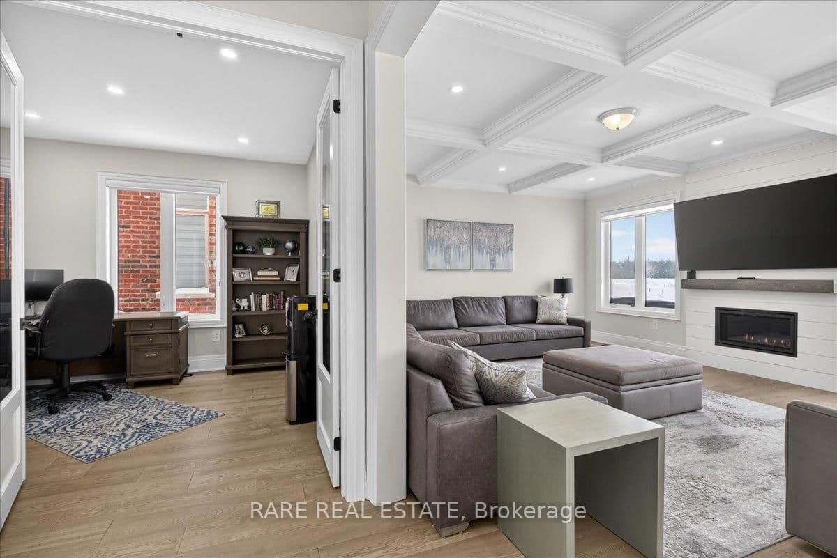 17 Sanford Circle thumbnail 12