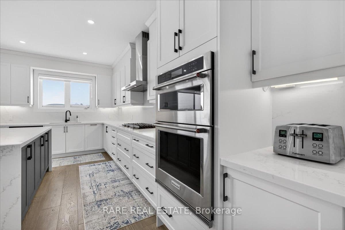 17 Sanford Circle thumbnail 9