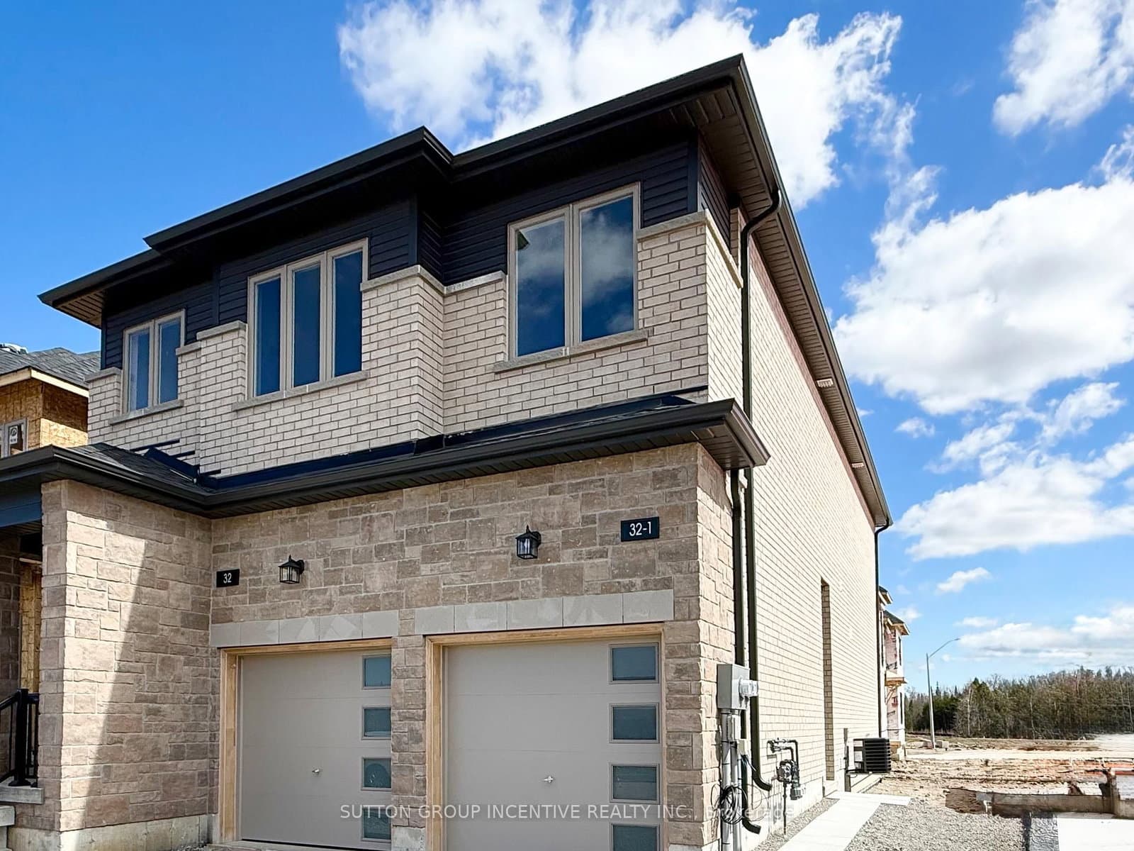 32 WINERY Way, Unit 2 - Image 1