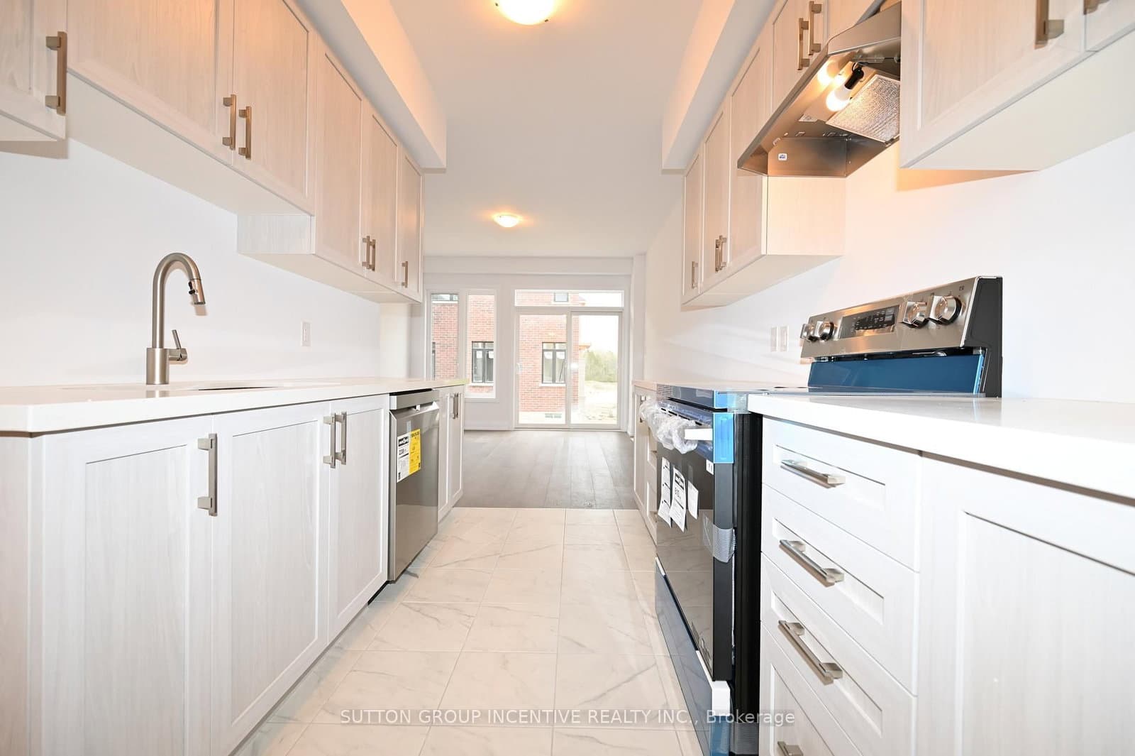 32 WINERY Way, Unit 2 thumbnail 5