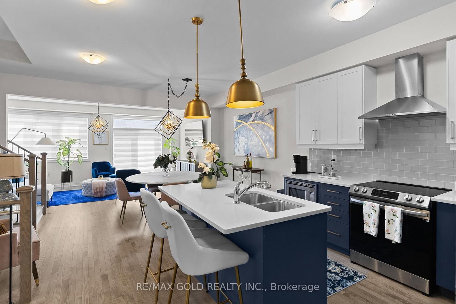 54 Eberhardt Drive thumbnail 9