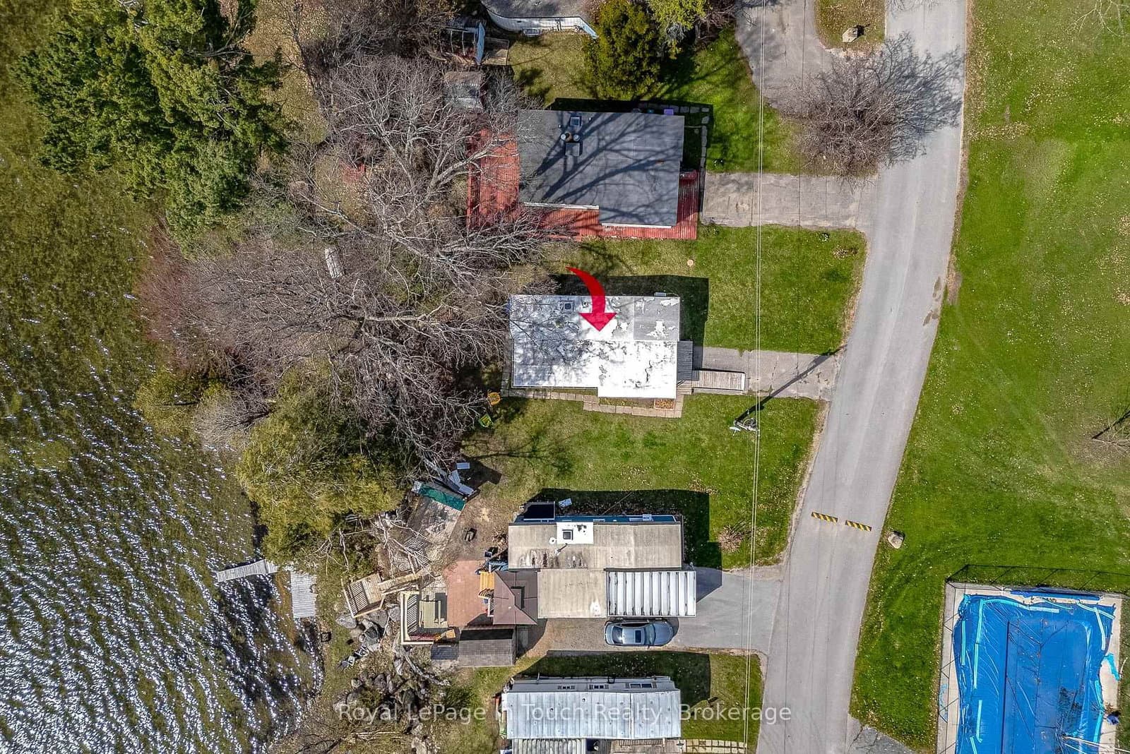 8 Lakeshore Road thumbnail 19