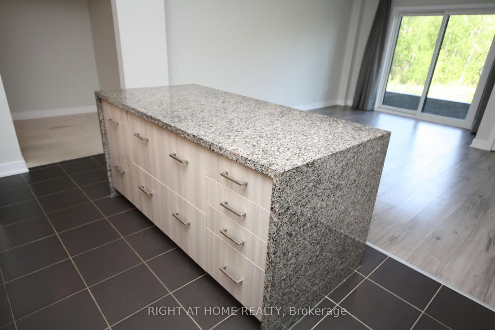 5 Chef Lane, Unit 108 thumbnail 12