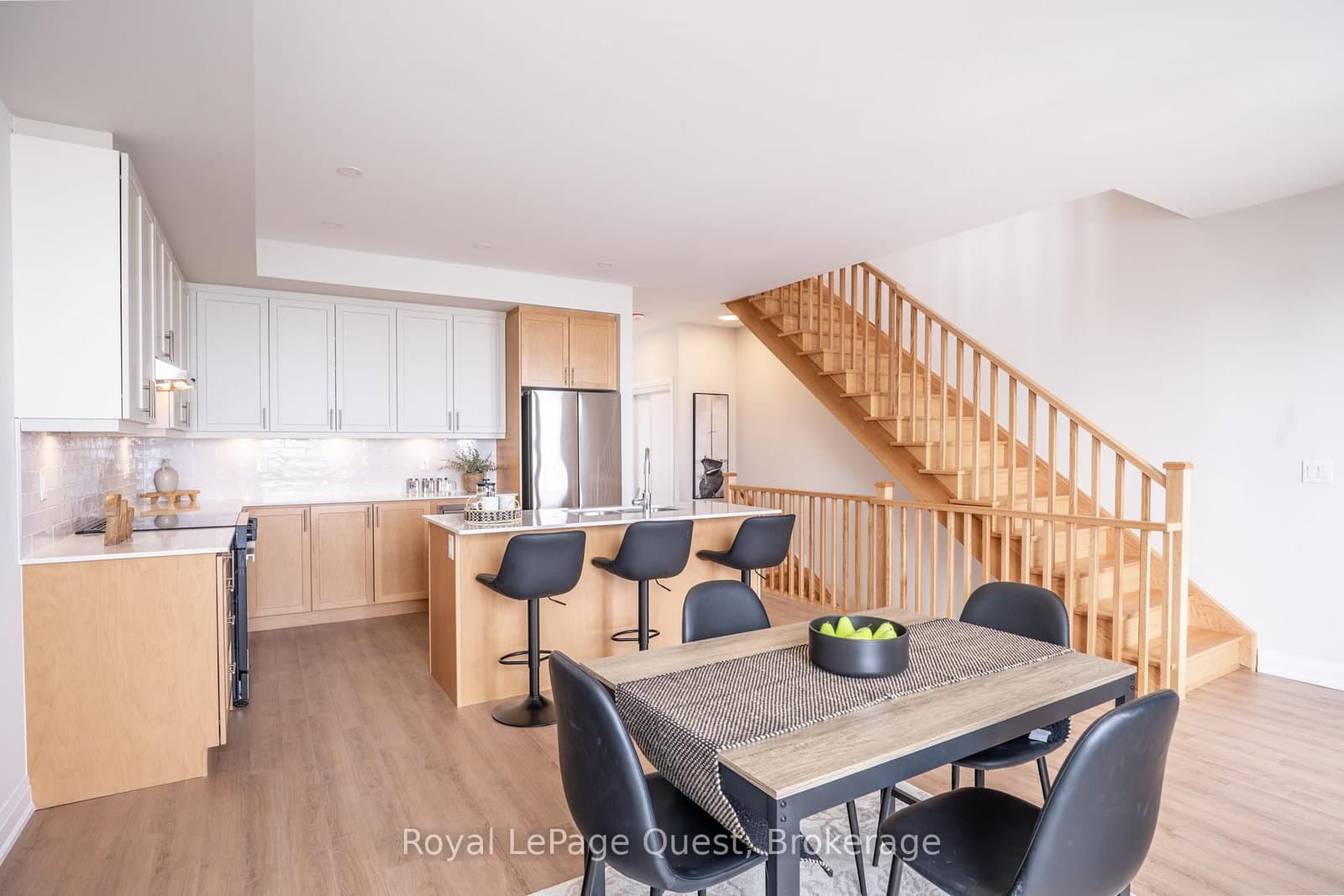 93 Lightfoot Drive thumbnail 13