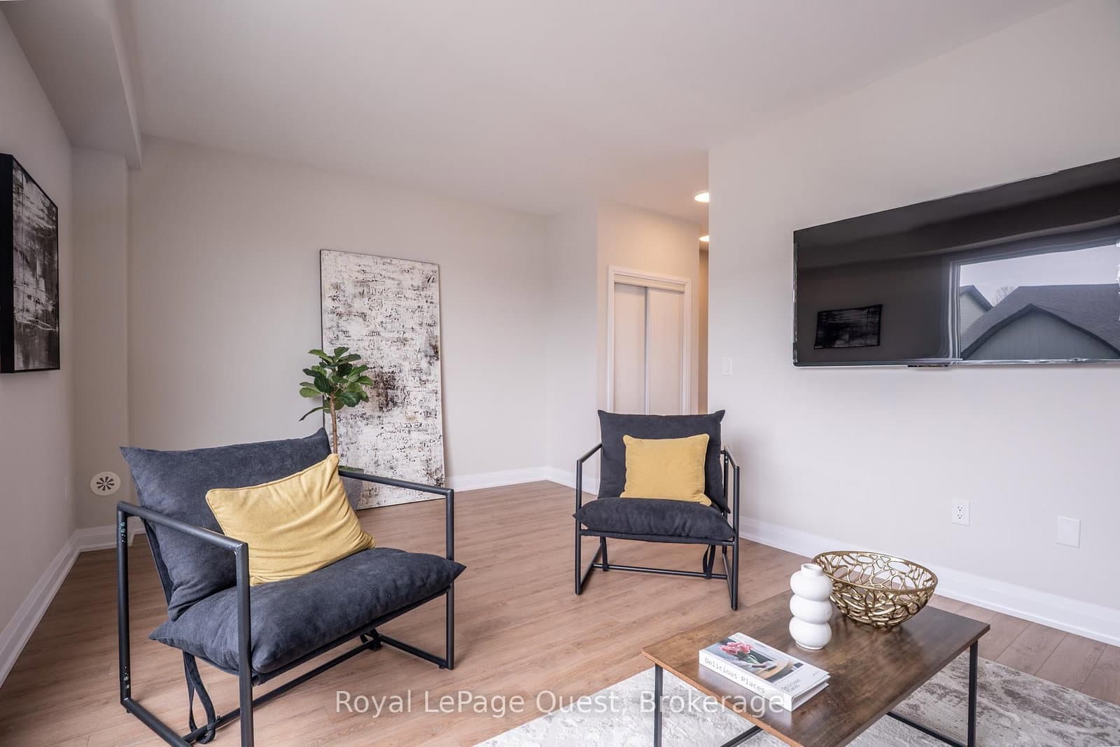 93 Lightfoot Drive thumbnail 17