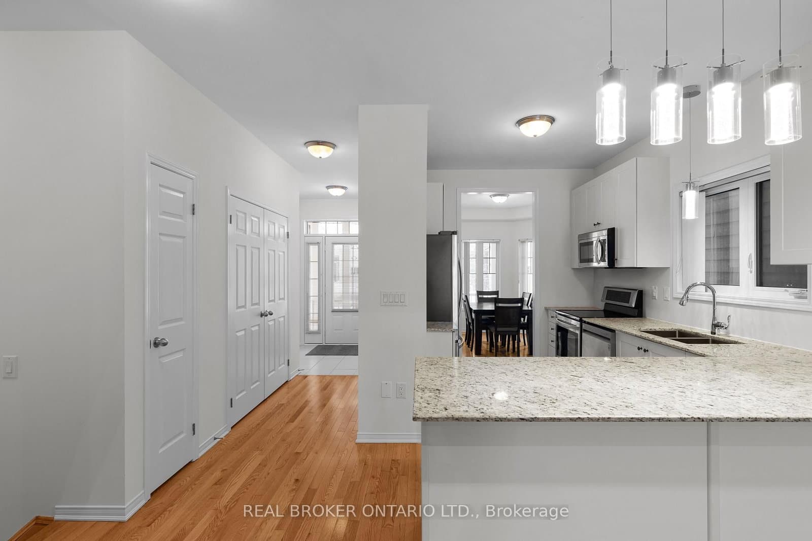 3317 Summerhill Way thumbnail 11