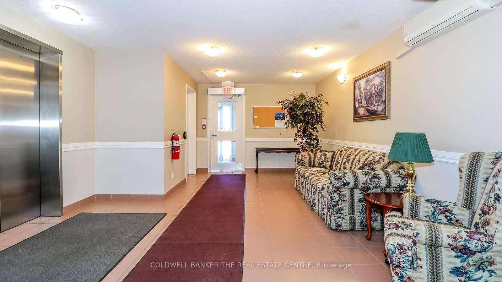 49 Jacobs Terrace, Unit 212 thumbnail 2
