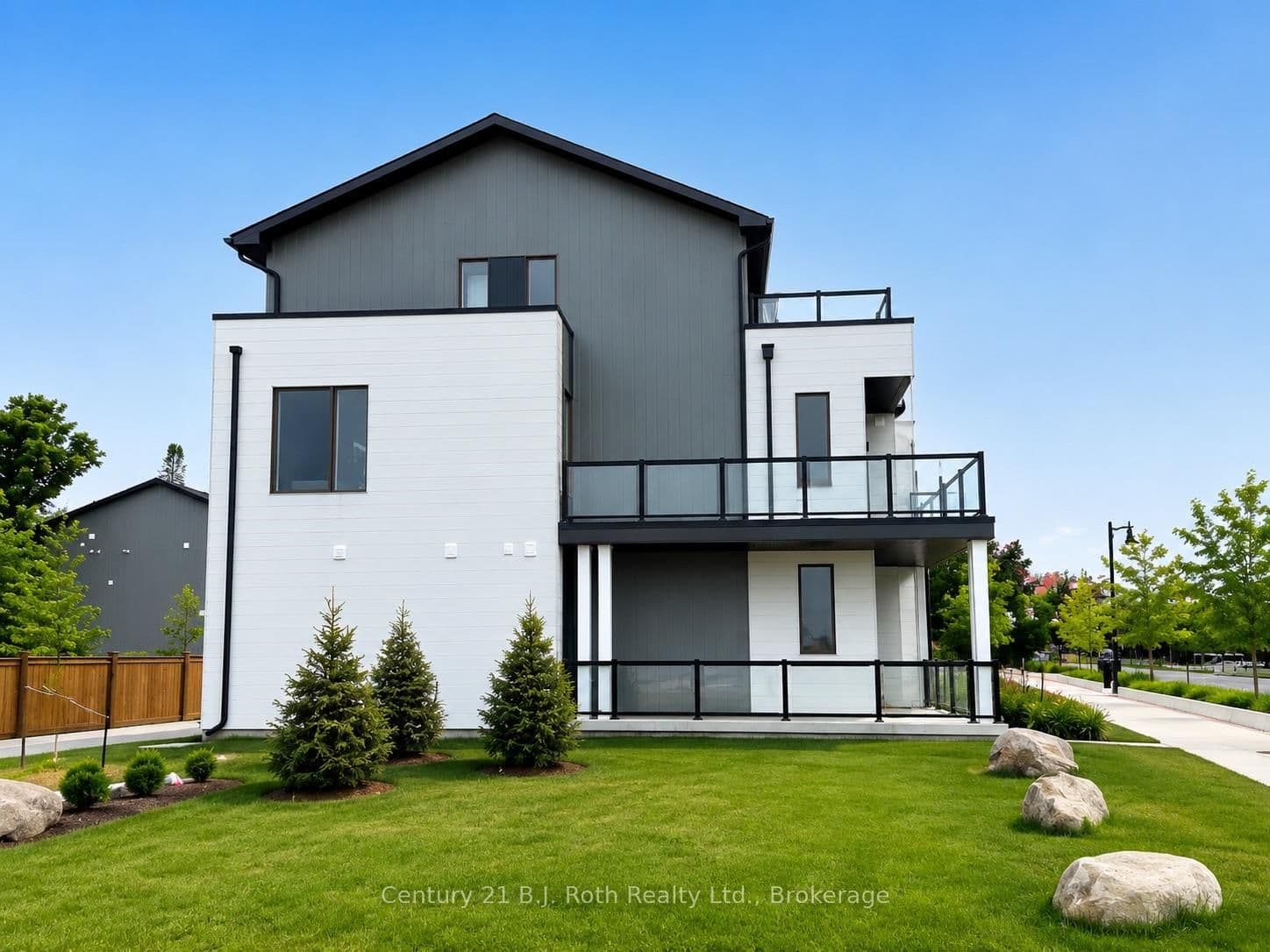 81 Lightfoot Drive thumbnail 2