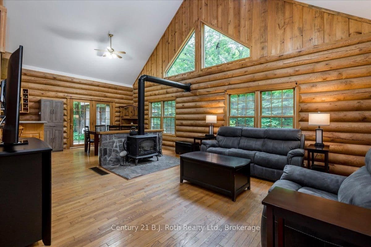 650 Concession 3 Road W thumbnail 7