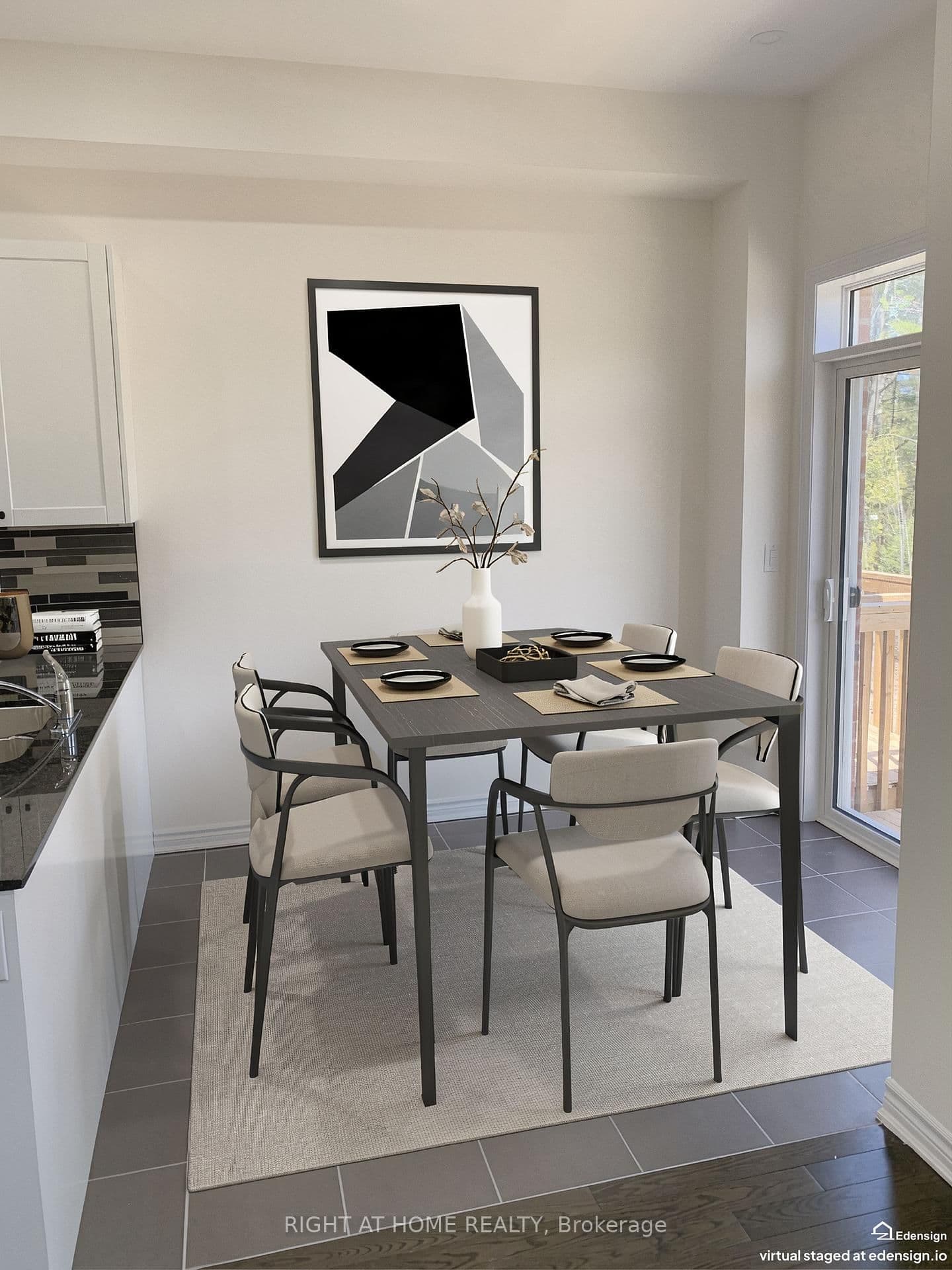 39 Farwell Avenue thumbnail 4