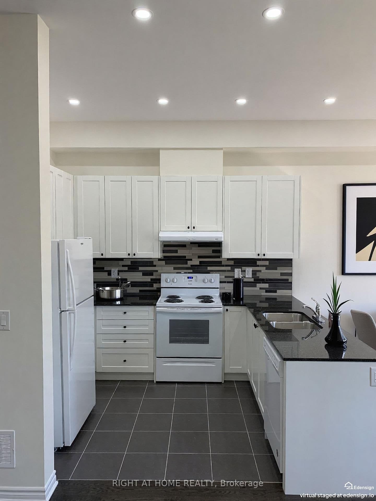 39 Farwell Avenue thumbnail 5