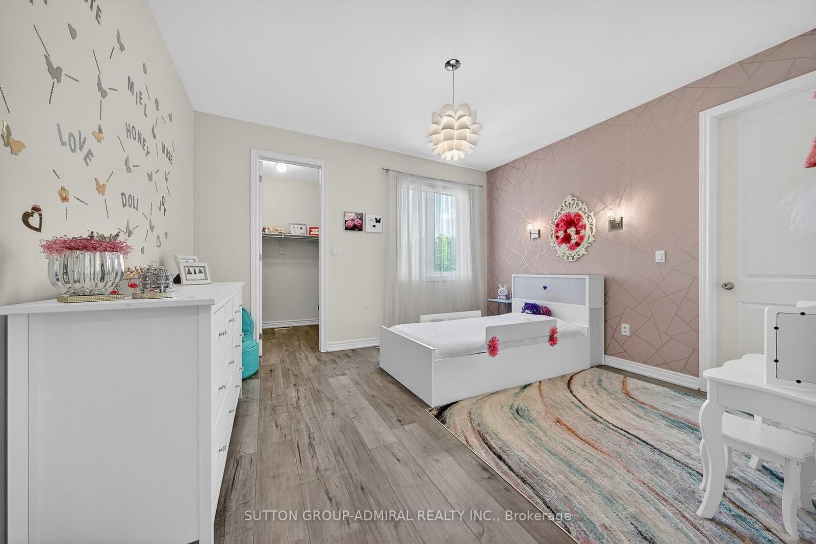 187 Trail Boulevard thumbnail 33