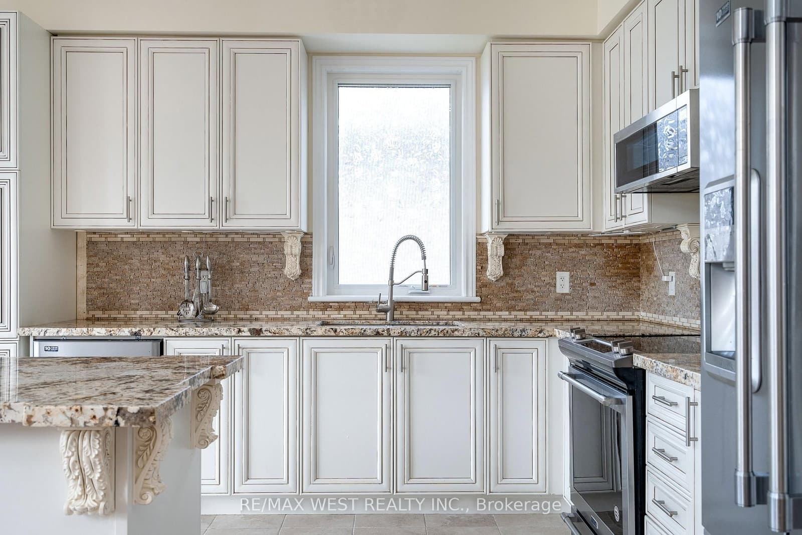 121 Allegra Drive - Image 1